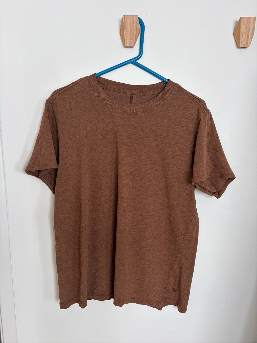 Lululemon All Yours brown heathered tee